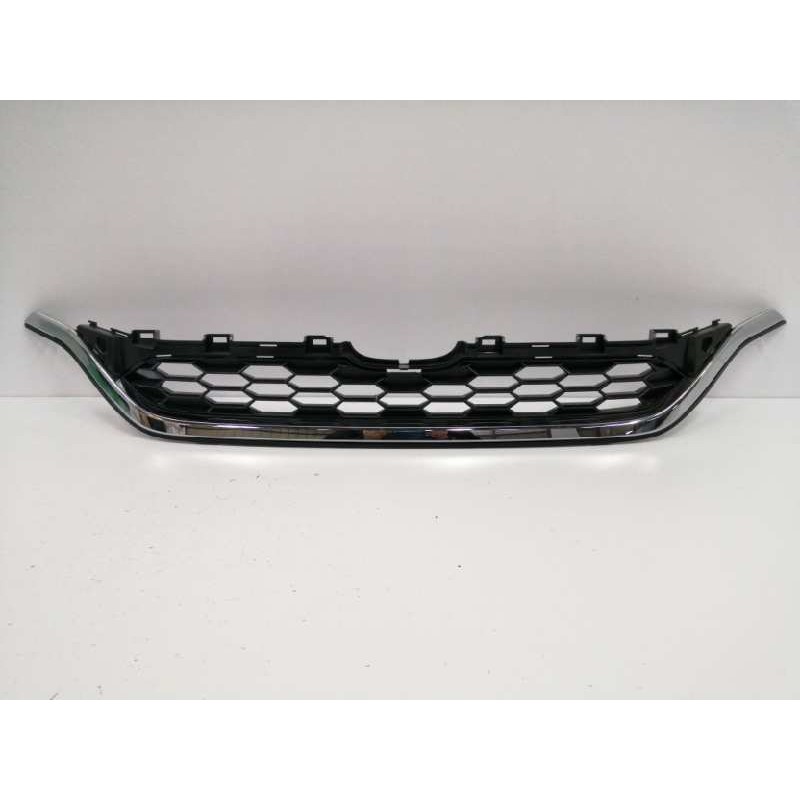 Recambio de rejilla delantera para honda cr-v referencia OEM IAM 71127T1VE010M1  