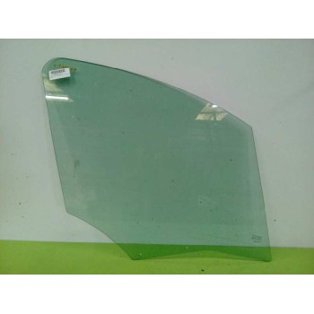 LUNA DELANTERA DERECHA 