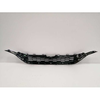 Recambio de rejilla delantera para honda cr-v referencia OEM IAM 71127T1VE010M1  