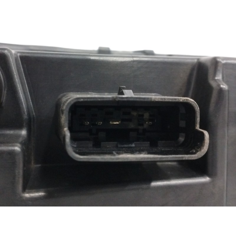 PILOTO DELANTERO DERECHO