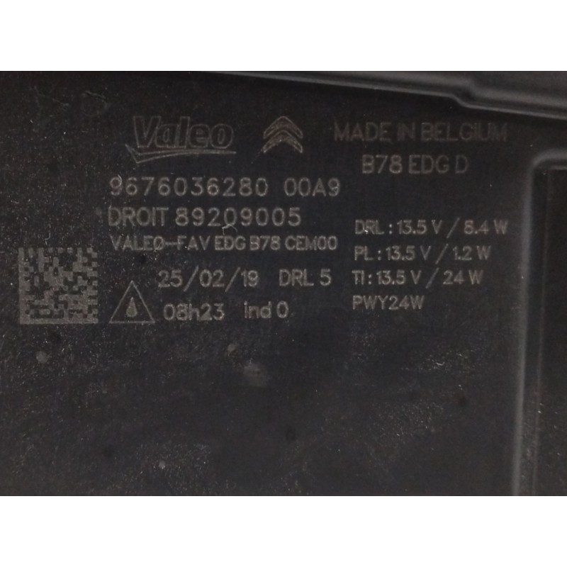 PILOTO DELANTERO DERECHO