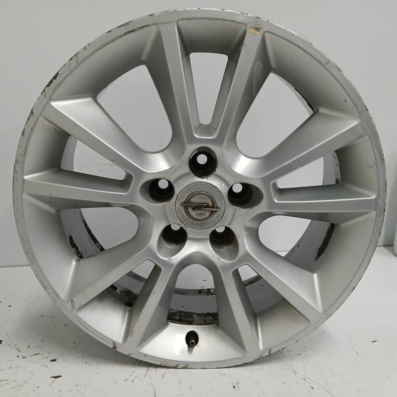 Recambio de llanta para opel zafira b 1.9 cdti referencia OEM IAM 13120652 7JX17H2 ET35 5H 5X110