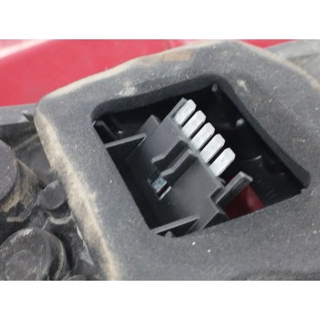 Recambio de piloto trasero derecho para opel corsa d 1.4 16v referencia OEM IAM 13186351  