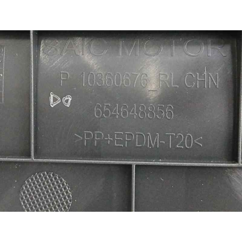 GUARNECIDO PUERTA TRASERA IZQUIERDA