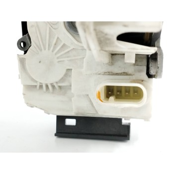 Recambio de cerradura puerta delantera izquierda para mercedes-benz clase c (w204) berlina 2.2 cdi cat referencia OEM IAM A20472