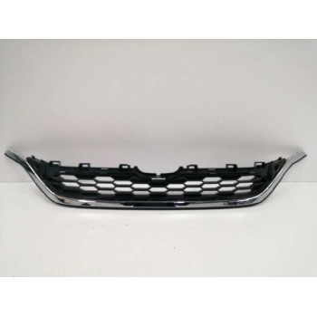 Recambio de rejilla delantera para honda cr-v referencia OEM IAM 71127T1VE010M1  