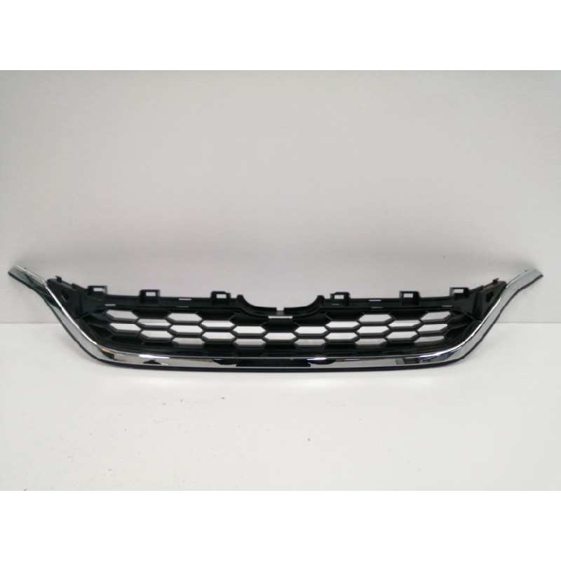 Recambio de rejilla delantera para honda cr-v referencia OEM IAM 71127T1VE010M1  