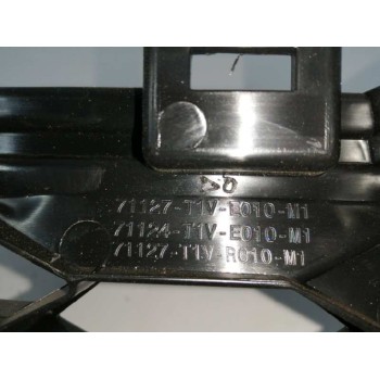 Recambio de rejilla delantera para honda cr-v referencia OEM IAM 71127T1VE010M1  