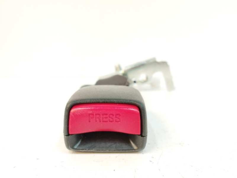 Recambio de enganche cinturon izquierdo para nissan qashqai (j11) 1.5 dci cat referencia OEM IAM TRASERO Recambio de enganche cinturon izquierdo para nissan qashqai (j11) 1.5 dci cat referencia OEM IAM TRASERO