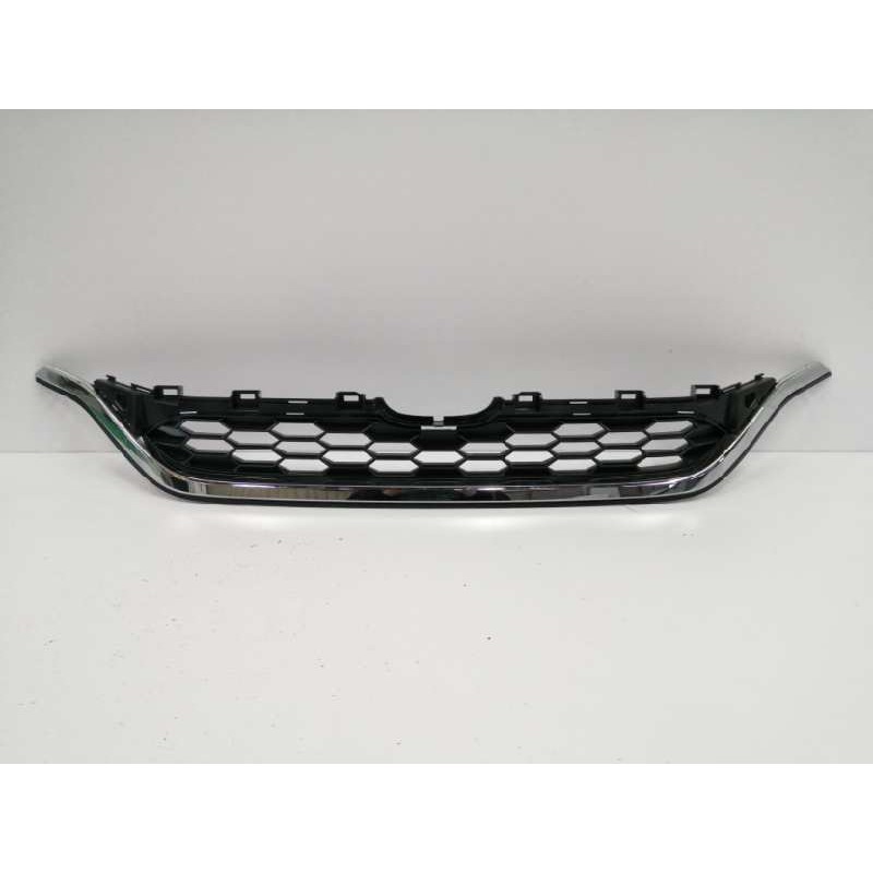 Recambio de rejilla delantera para honda cr-v referencia OEM IAM 71127T1VE010M1  