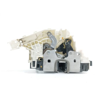 Recambio de cerradura puerta trasera derecha para mercedes-benz clase c (w204) berlina 2.2 cdi cat referencia OEM IAM A204730043