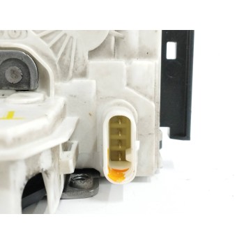 Recambio de cerradura puerta trasera derecha para mercedes-benz clase c (w204) berlina 2.2 cdi cat referencia OEM IAM A204730043