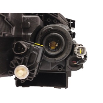 Recambio de faro izquierdo para toyota avensis berlina (t25) 2.0 16v cat referencia OEM IAM  PARA PULIR 