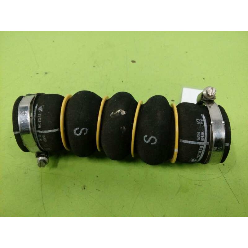 Recambio de tubo presion turbocompresor para peugeot partner tepee active 1.2 pure tech 110 referencia OEM IAM 9686000180 98733T