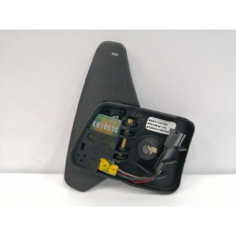 Recambio de mando volante para jaguar xk8/xkr coupe xkr final edition referencia OEM IAM 8W837L674A LEVA BAJADA MARCHA 