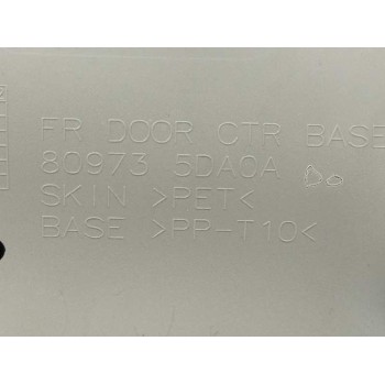 Recambio de guarnecido puerta delantera izquierda para infiniti qx30 2.2 diesel cat referencia OEM IAM 809115DA0A 809735DA0A NEG