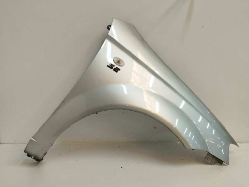 Recambio de aleta delantera derecha para chevrolet aveo 1.2 cat referencia OEM IAM 96540888  