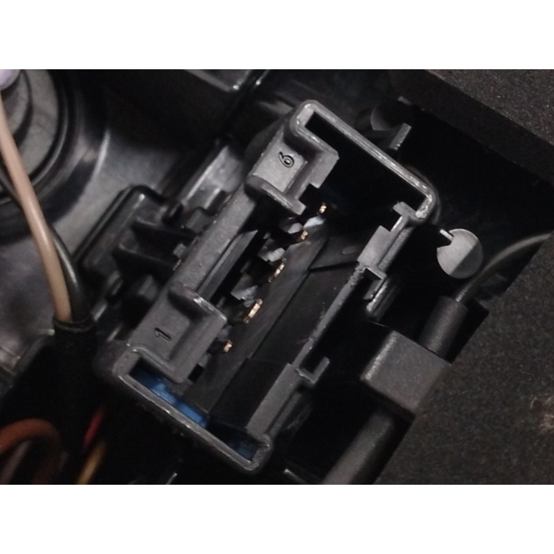 PILOTO TRASERO DERECHO