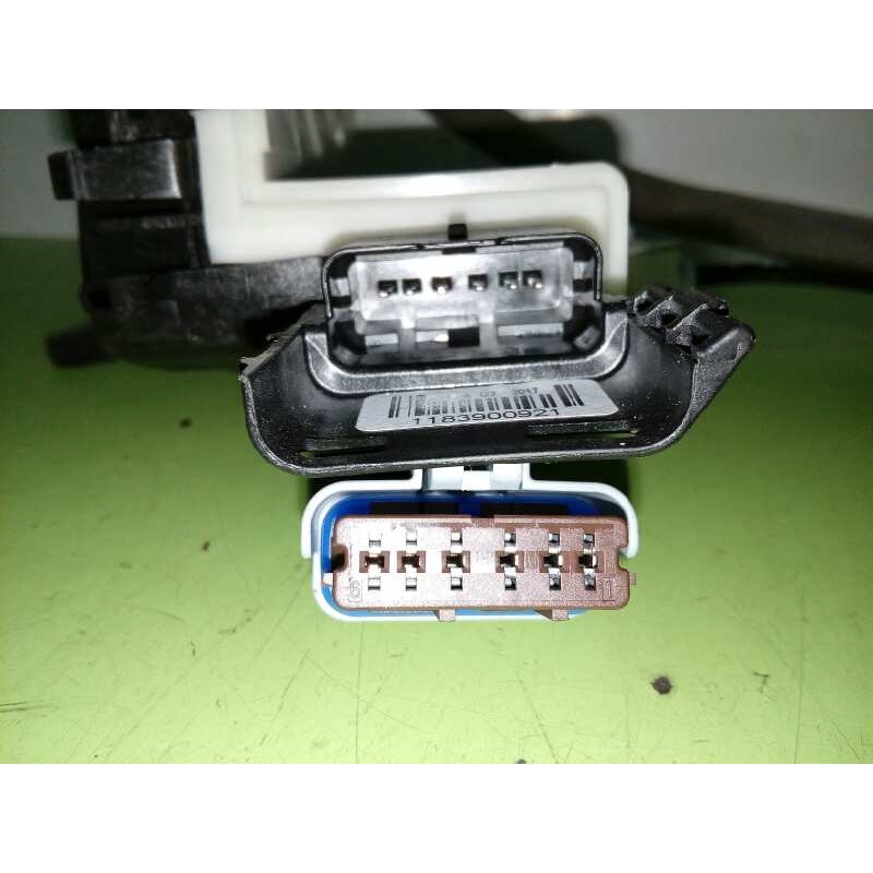 CERRADURA PUERTA LATERAL DERECHA CORREDERA