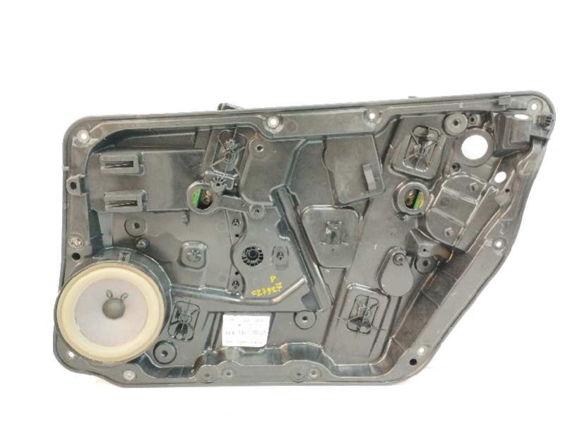 Recambio de elevalunas delantero derecho para infiniti qx30 2.2 diesel cat referencia OEM IAM 807205DM0A SIN MOTOR Recambio de elevalunas delantero derecho para infiniti qx30 2.2 diesel cat referencia OEM IAM 807205DM0A SIN MOTOR