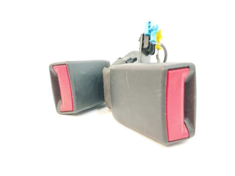 Recambio de enganche cinturon derecho para infiniti qx30 2.2 diesel cat referencia OEM IAM A1766600469 TRASERO Recambio de enganche cinturon derecho para infiniti qx30 2.2 diesel cat referencia OEM IAM A1766600469 TRASERO