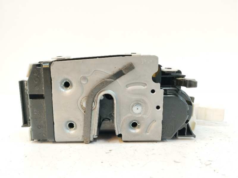 Recambio de cerradura puerta trasera derecha para infiniti qx30 2.2 diesel cat referencia OEM IAM A0997305600 Recambio de cerradura puerta trasera derecha para infiniti qx30 2.2 diesel cat referencia OEM IAM A0997305600