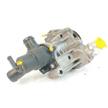 Recambio de bomba agua para infiniti qx30 2.2 diesel cat referencia OEM IAM A6512000501  