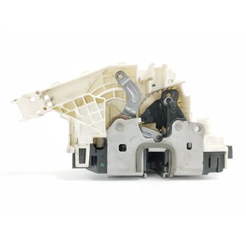 Recambio de cerradura puerta delantera derecha para mercedes-benz clase c (w204) berlina 2.2 cdi cat referencia OEM IAM A2047200