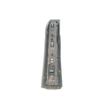 Recambio de piloto trasero derecho para opel meriva 1.7 16v cdti referencia OEM IAM 13196001  