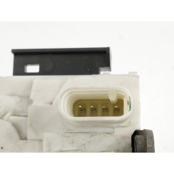 Recambio de cerradura puerta delantera derecha para mercedes-benz clase c (w204) berlina 2.2 cdi cat referencia OEM IAM A2047200