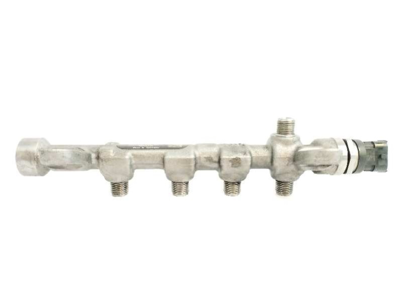 Recambio de rampa inyectora para jeep renegade 1.6 m-jet cat referencia OEM IAM 55272135  