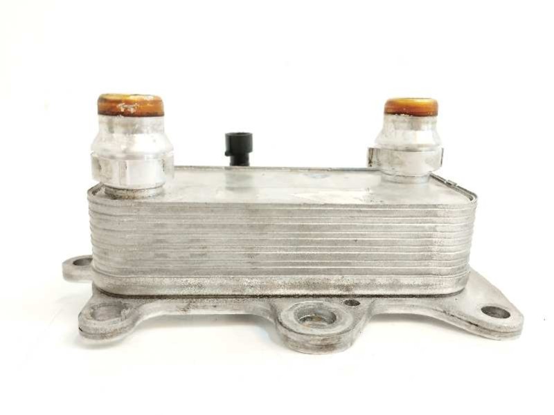 Recambio de enfriador aceite motor para jeep renegade 1.6 m-jet cat referencia OEM IAM Recambio de enfriador aceite motor para jeep renegade 1.6 m-jet cat referencia OEM IAM