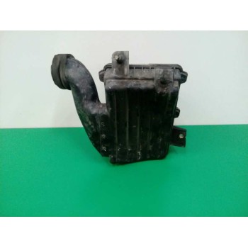 Recambio de filtro aire para ssangyong musso 2.9 turbodiesel cat referencia OEM IAM 2311005320  