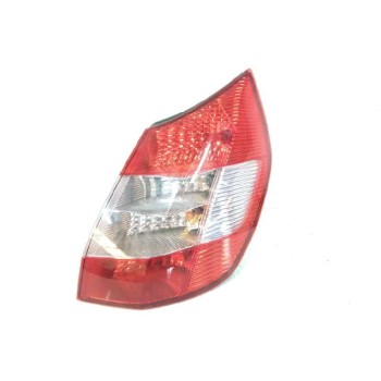 Recambio de piloto trasero derecho para renault scenic ii 1.6 16v referencia OEM IAM 8200127702 15911600 