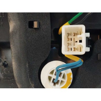 Recambio de piloto trasero derecho interior para kia carens ( ) 1.7 crdi cat referencia OEM IAM 92404A4010  