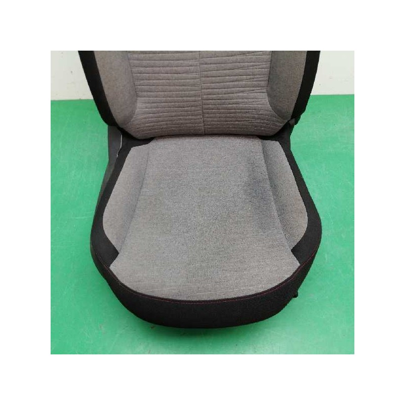 ASIENTO DELANTERO DERECHO