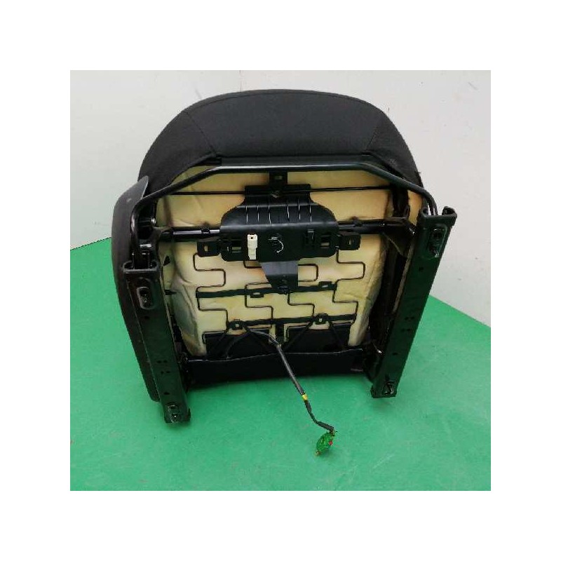 ASIENTO DELANTERO DERECHO