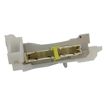 Recambio de caja reles / fusibles para lexus ct 1.8 16v cat (híbrido) referencia OEM IAM 8273076030  