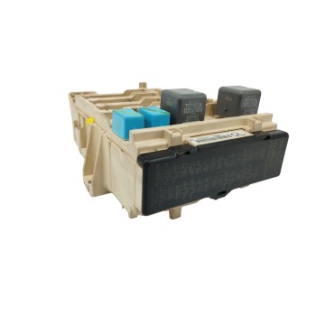 Recambio de caja reles / fusibles para lexus rx 3.3 v6 24v cat referencia OEM IAM   