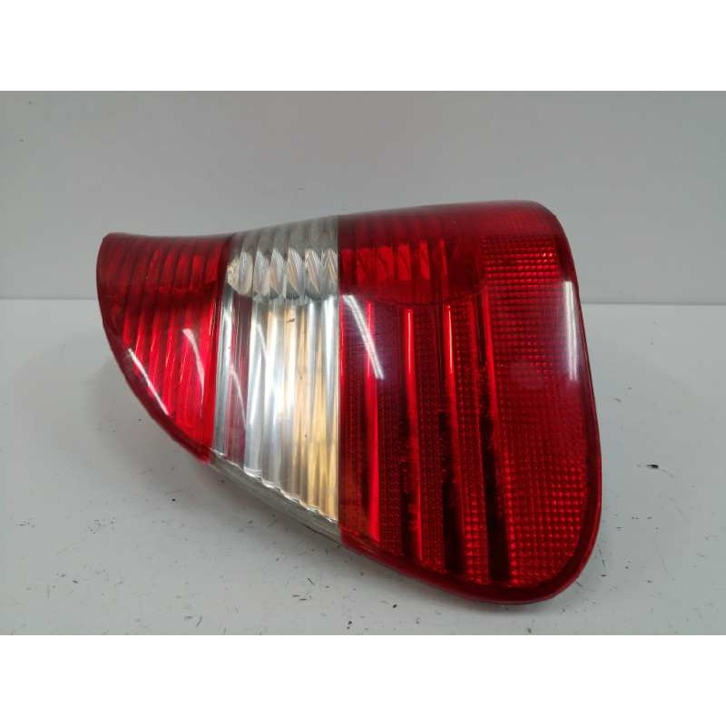 PILOTO TRASERO IZQUIERDO SIN PORTALAMPARAS