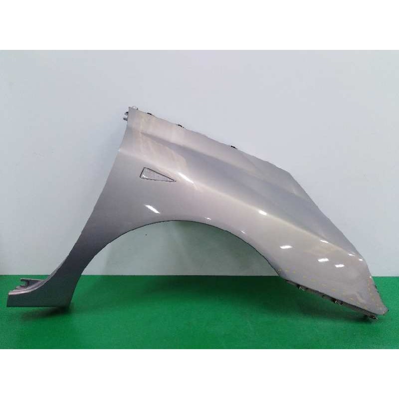 Recambio de aleta delantera derecha para renault espace iv (jk0) 2.0 dci diesel cat referencia OEM IAM 8200155751  