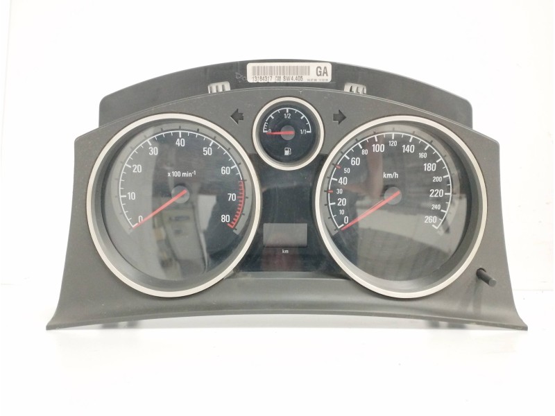 Recambio de cuadro instrumentos para opel astra h berlina 1.6 16v referencia OEM IAM 13184317  