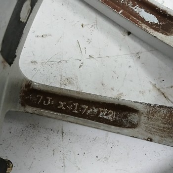 Recambio de llanta para alfa romeo 156 1.9 jtd 16v distinctive referencia OEM IAM 60689246 7JX17H2 ET40,5 5H 5X98