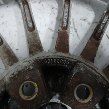 Recambio de llanta para alfa romeo 156 1.9 jtd 16v distinctive referencia OEM IAM 60689246 7JX17H2 ET40,5 5H 5X98