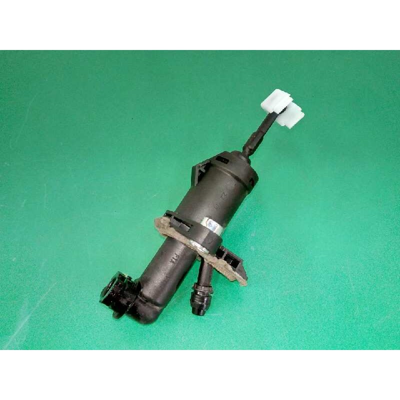 Recambio de bomba embrague para seat ibiza sc (6j1) reference tech referencia OEM IAM 6R0721388  