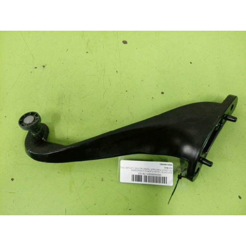 Recambio de soporte / guia puerta corredera para peugeot partner tepee active 1.2 pure tech 110 referencia OEM IAM 9680486980 SU