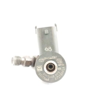 Recambio de inyector para opel insignia sports tourer edition referencia OEM IAM 55577668 0445110423 