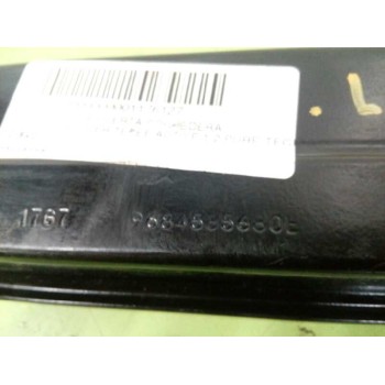Recambio de soporte / guia puerta corredera para peugeot partner tepee active 1.2 pure tech 110 referencia OEM IAM 9684585680 LA