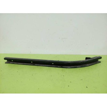 Recambio de soporte / guia puerta corredera para peugeot partner tepee active 1.2 pure tech 110 referencia OEM IAM 9680485880 LA