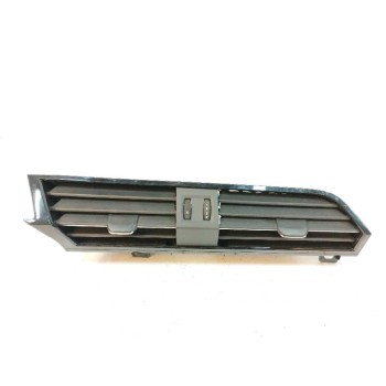 REJILLA AIREADORA 83B820903 CENTRAL 
